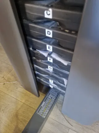 Máquina de musculacion ,ejercicios multiestación