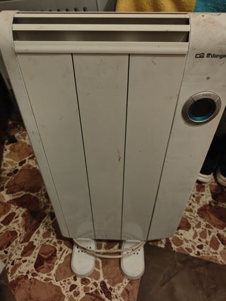 Calefactor Taurus Blanco y Gris