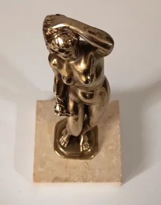 Scultura vintage femminile metallo dorato Art Decò