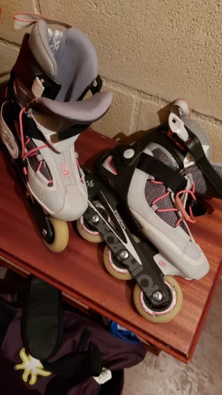 Patines en línea y bolsa