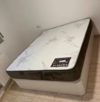 Canapé abatible 150x190 cm