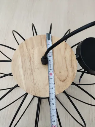 Lámpara de techo Ikea madera y metal