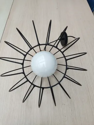 Lámpara de techo Ikea madera y metal