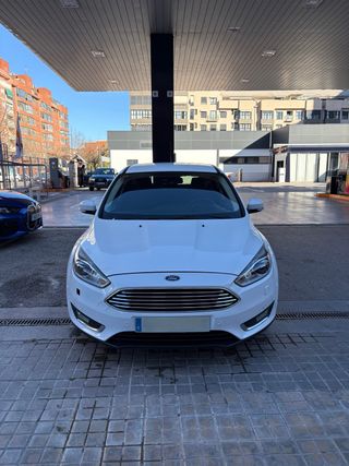 Ford Focus 2015 - Titanium Full