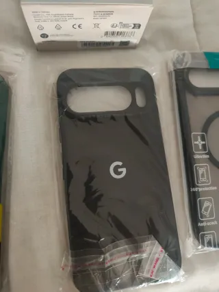 4 Fundas Google Pixel 10 pro XL