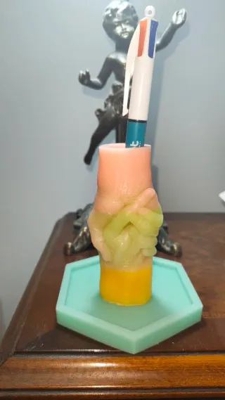 Vela decorativa manos aromáticas