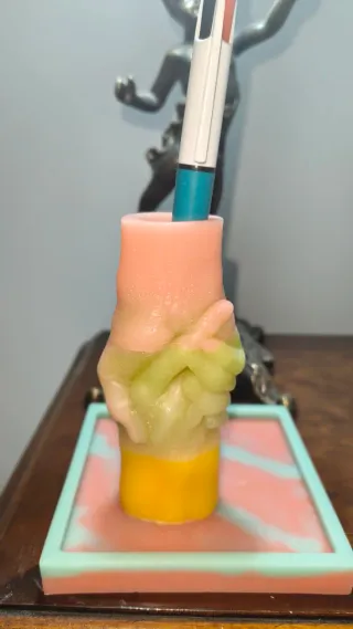 Vela decorativa manos aromáticas