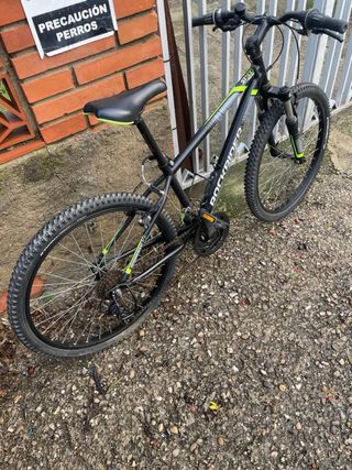 Bicicleta Rockrider ST 500