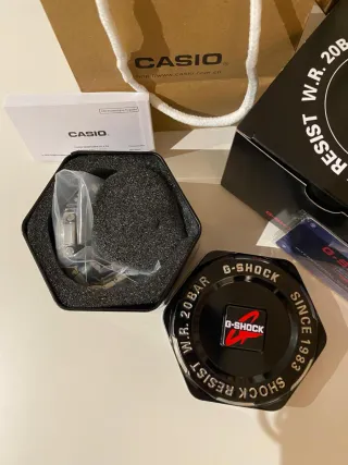 Reloj Casio G-Shock azul oscuro NEGOCIABLE