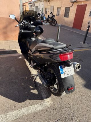 Yamaha TMAX 500 Maxi Scooter
