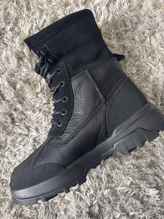 Botas UGG Impermeables Negro