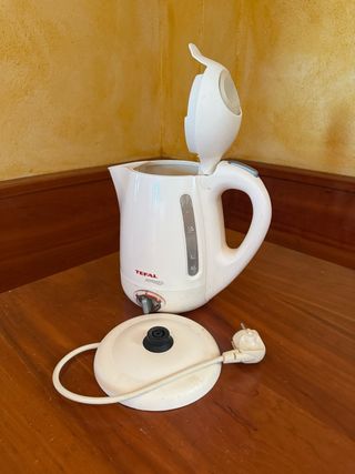 Hervidor de agua Tefal blanco