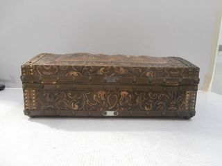 Joyero antiguo cuero repujado caja musical
