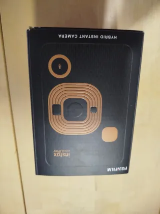 Cámara Fujifilm Instax mini LiPlay.