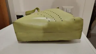 Borsa Coccinelle verde chiaro tutta pelle