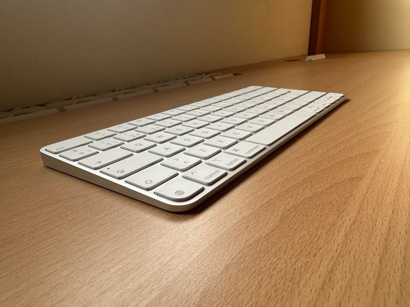 MacBook Air + Magic Mouse + Magic Keyboard afbeelding 10