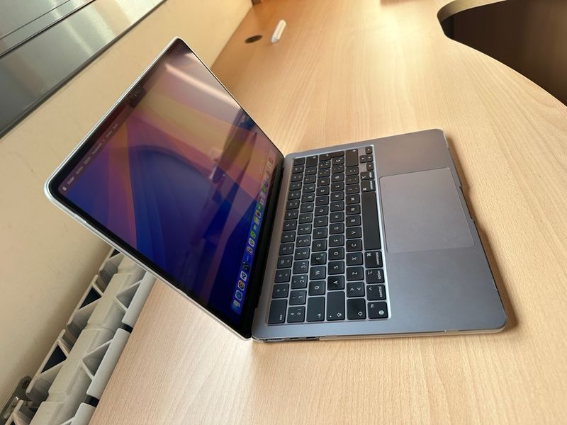 MacBook Air + Magic Mouse + Magic Keyboard afbeelding 4