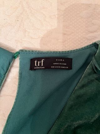 Vestido largo de terciopelo verde