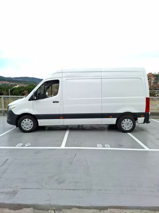 Mercedes-Benz Sprinter 2021
