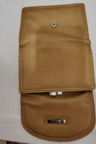 Portafoglio Carpisa marrone