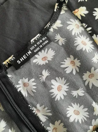 Vestido Negro Floral