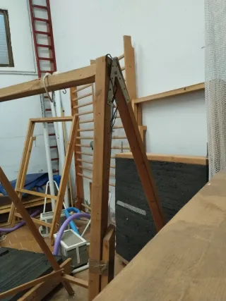 Bastidor y peto de madera