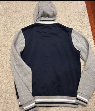 Chaqueta Bomber Azul y Gris con Capucha