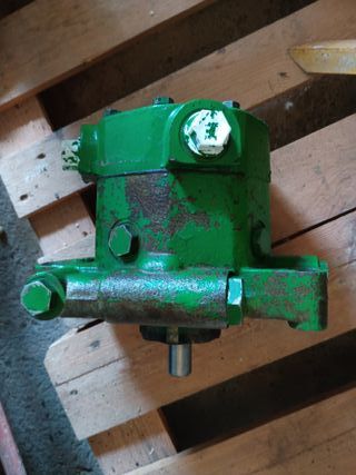 Bomba Hidráulica John Deere