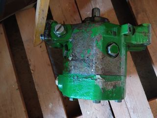 Bomba Hidráulica John Deere
