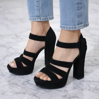 Sandali neri con tacco e plateau tg 39