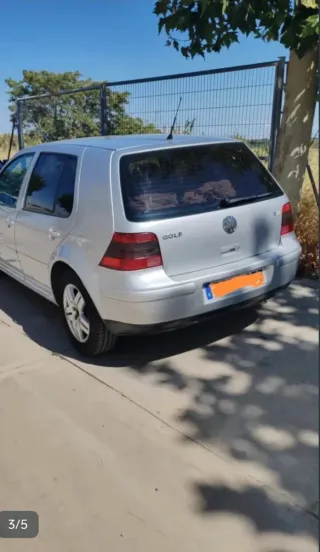 Volkswagen Golf 2001