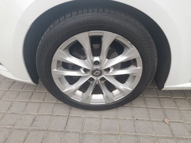 Renault Megane RENAULT Mégane Bose TCe 97KW 130 CV