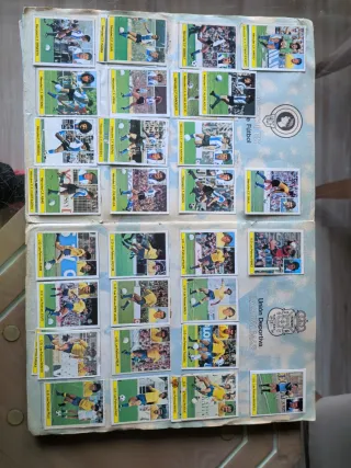 Álbum Liga 81-82 Cromos Colección con Albadalejo