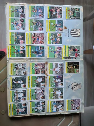 Álbum Liga 81-82 Cromos Colección con Albadalejo