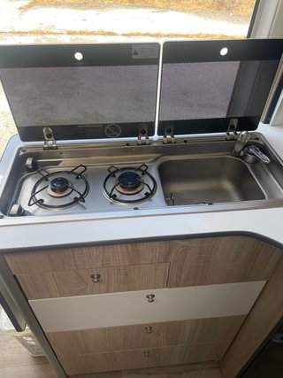 Camper con primeras marcas