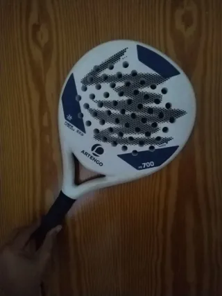 Pala de pádel Artengo PR 700