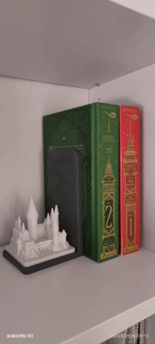 Soporte libros Harry Potter y marcapaginas regalo