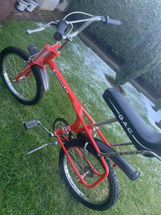 Bicicleta G.A.C. Crosseta Roja
