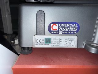 Balanza Electrónica Dibal Táctil 12-7 serie D-900