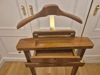 Galán de noche madera y metal