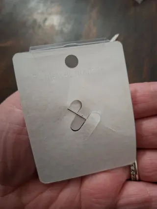 Spilla coniglio con strass e pietra nera