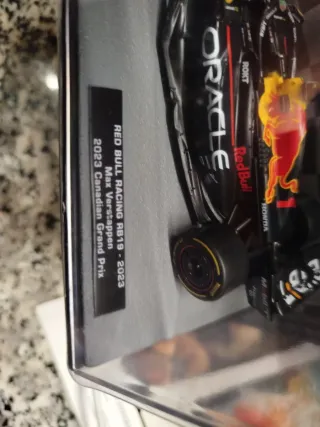 F1 Red Bull RB19 - Max Verstappen 2023 Scala 1:43
