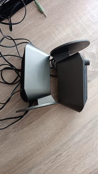 Altavoces BLUETRO negros