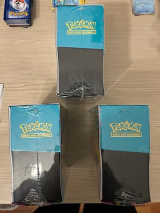 3 Set Allenatore Fuoriclasse Pokémon Ascesa Eroica