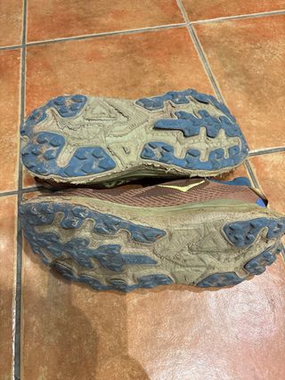 Zapatilla Hoka Challenger 8 Talla 44 2/3