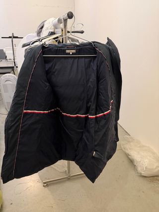 Giubbotto Tommy Hilfiger nero con cappuccio