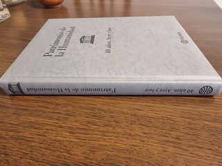 Colecciones completas de arte y Literatura.