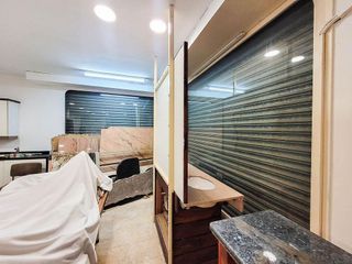 Local comercial en venta en Martorell