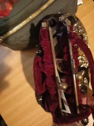 Bolso de fiesta bordado
