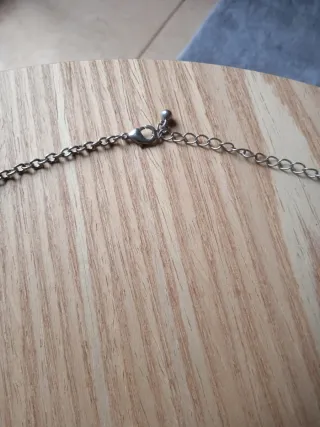 Collar étnico morado y plateado